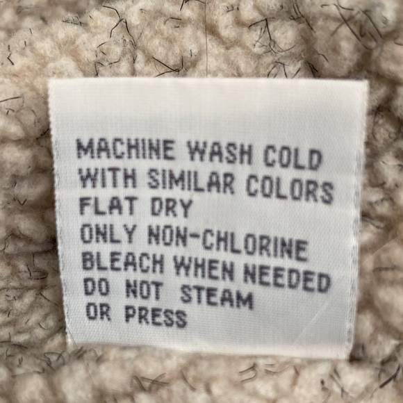 Kristen Blake, Sherpa Jacket, Beige - Picture 10 of 11